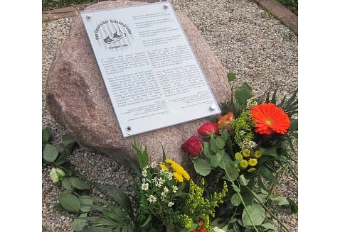 Gedenkstein Mulde, NDK