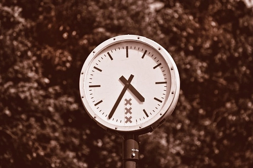 Uhr Uhr © MabelAmber